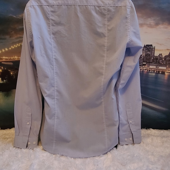 H&M Button Down Shirt - Picture 2 of 9